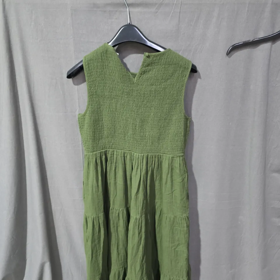 NOBODY'S CHILD GREEN SLEEVELESS DRESS, UK 14 – SMOCKED BODICE & TIERED SKIRT