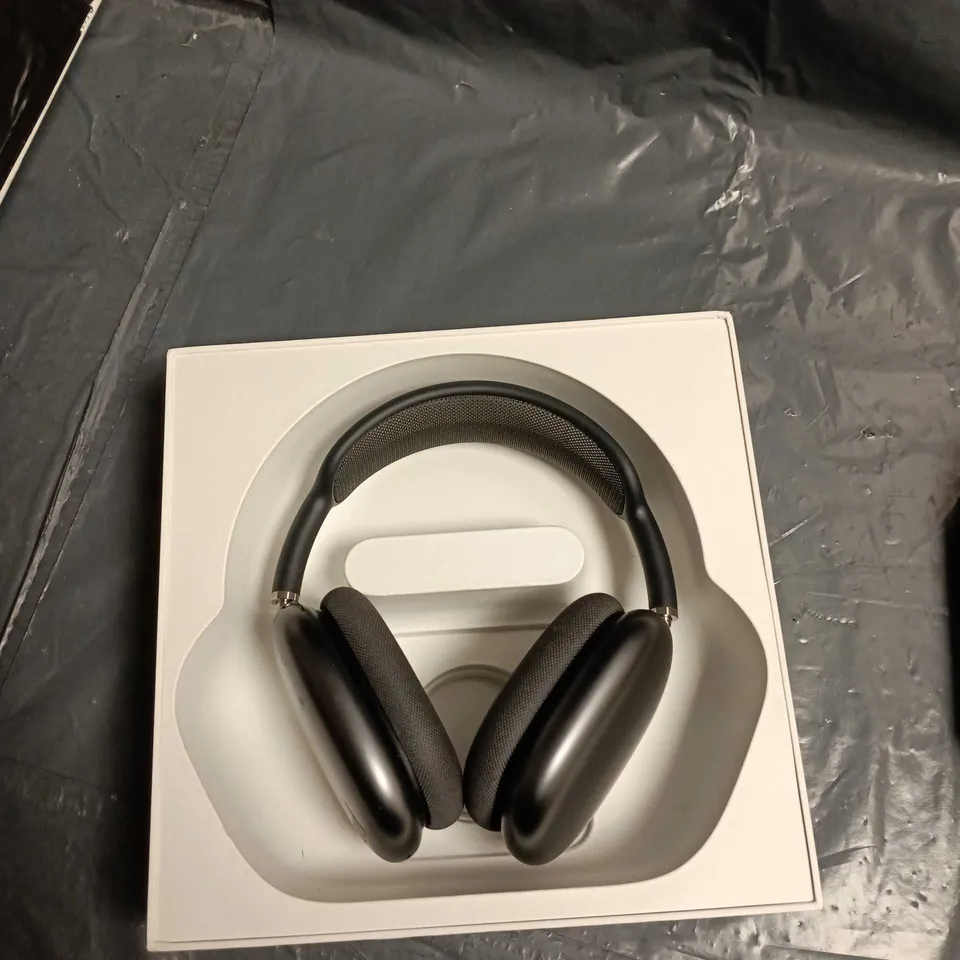 APPLE AIRPODS MAX SPACE GRAY WIRELESS OVER-EAR HEADPHONES