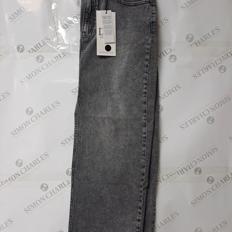STRADIVARIUS GREY DENIM JEANS SIZE 12