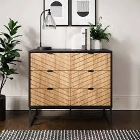 BOXED NIXON 3 DRAWER CHEST, BLACK & OAK EFFECT (1 BOX)