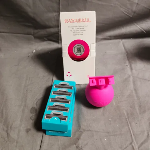 RAZABALL RAZOR AND BLADE REFILL CARTRIDGES – BOXED