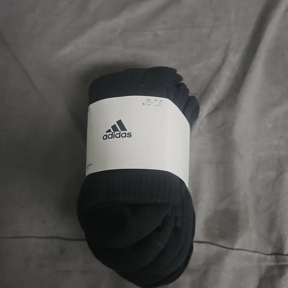 ADIDAS BLACK CREW SOCKS – UK 4-6 (EU 37-39)