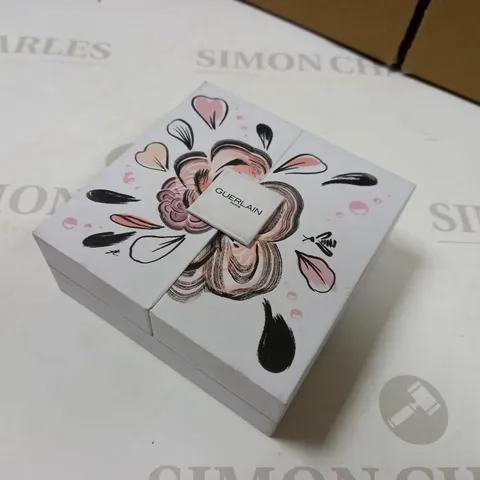 BOXED GUERLAIN PARIS 5ML PERFUME