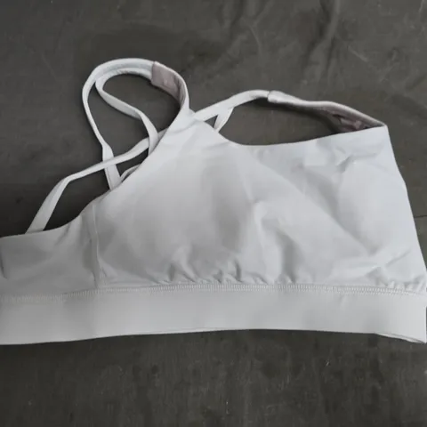 LULULEMON ENERGY BRA SIZE 6