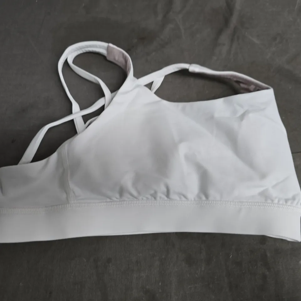 LULULEMON ENERGY BRA SIZE 6