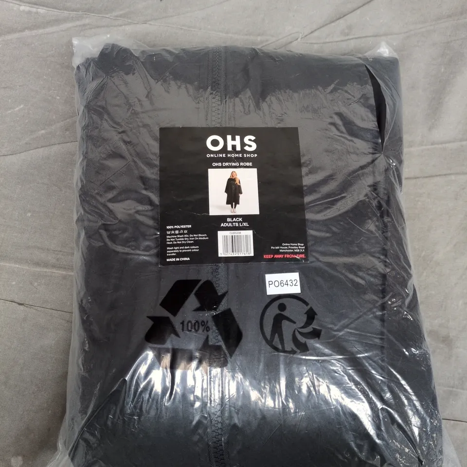 BAGGED OHS DRYING ROBE IN BLACK - L/XL