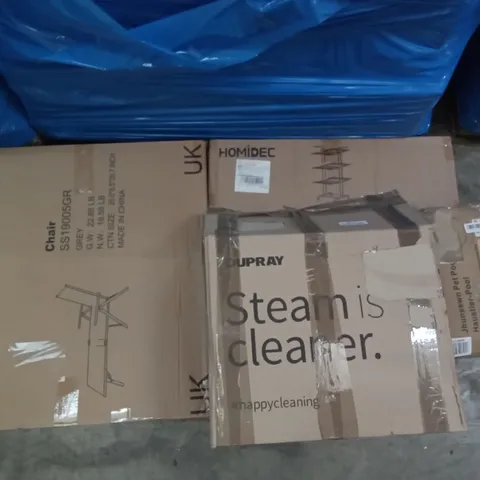 PALLET OF ASSORTED ITEMS INCLUDING FOLDOUT LAYDOWN CHAIR, HOMIDEC DRYING RACK, PET POOL, THREE LAYERS OF CLOTHES HANGERS