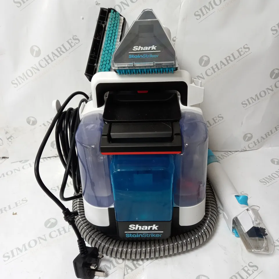 BOXED SHARK STAIN STRIKER PET SPOT CLEANER PX200UKT