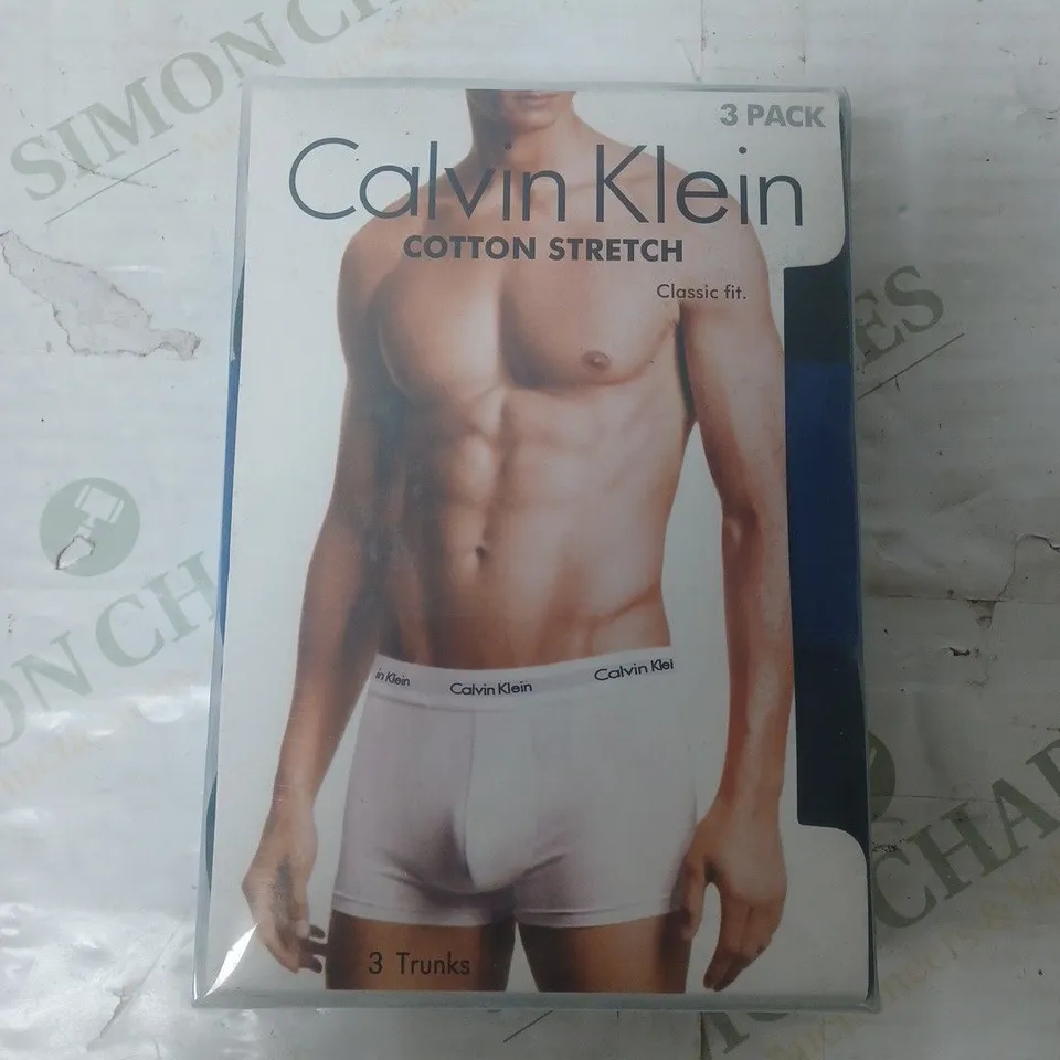 SEALED CALVIN KLEIN PACK OF BOXERS - LARGE