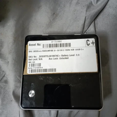 INTEL NUC MINI PC NUC5I3MYHE , 4GB RAM, 120GB SSD, WINDOWS 8 PRO