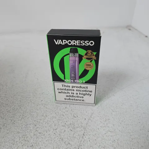 BOX OF APPROXIMATELY 20 VAPORESSO  E CIG ITEMS 