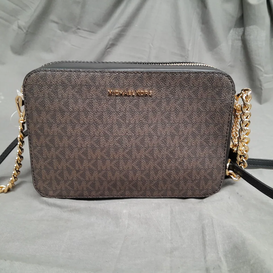 MICHAEL KORS BROWN SHOULD STRAP BAG 