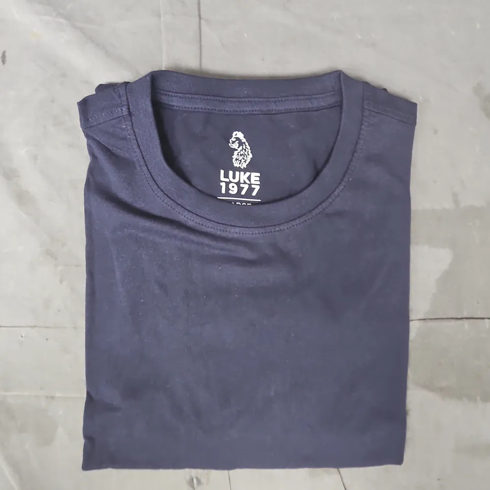 LUKE 1977 FLOYD SHORT SLEEVE T-SHIRT IN NAVY SIZE LARGE