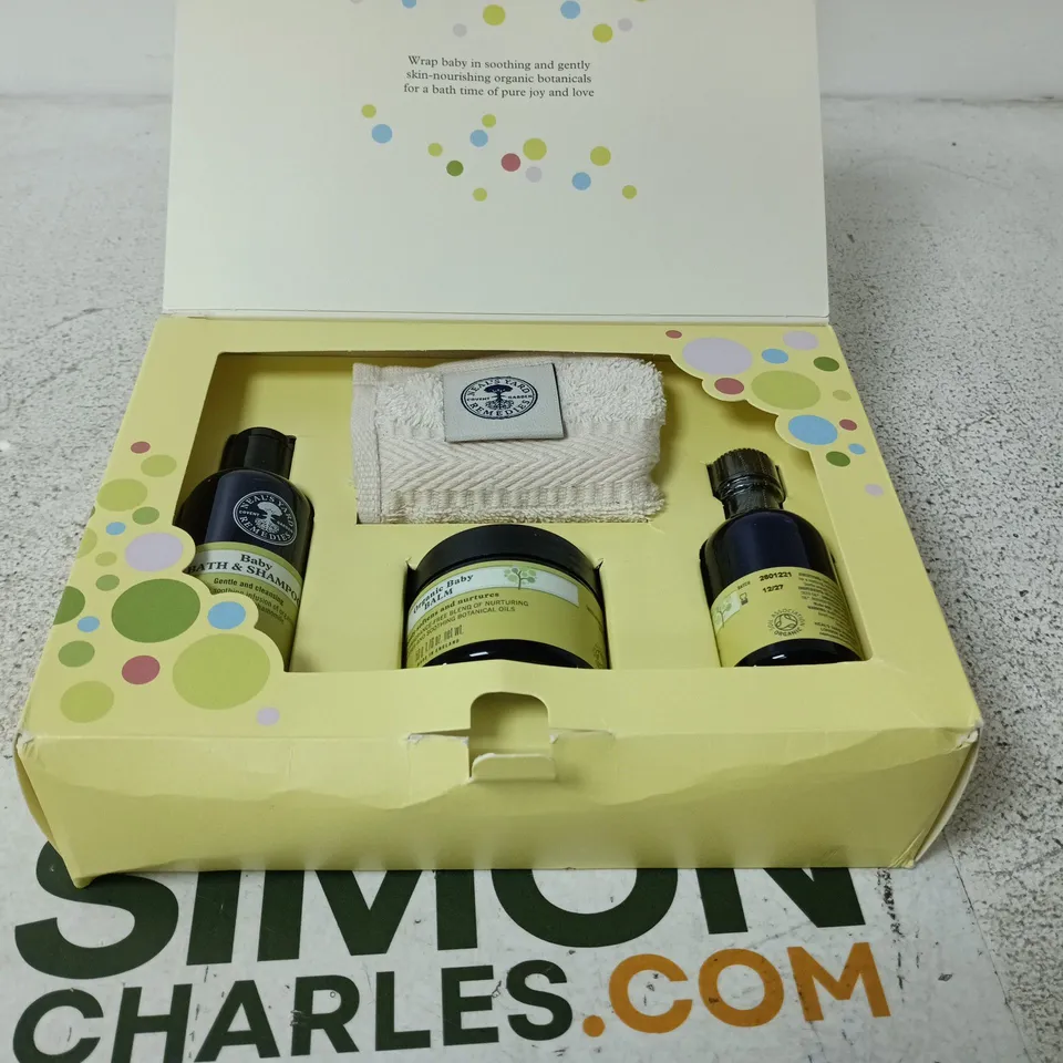 NEALS YARD REMEDIES ORGANIC BABY COLLECTION SET TO INCLUDE BABY BALM, PURE BABY OIL SET ETC