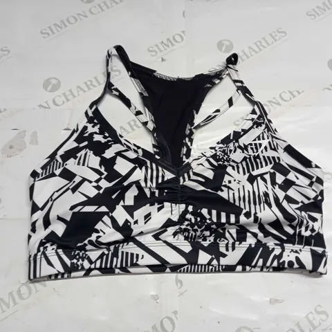GYMSHARK SPORTS BRA SIZE M