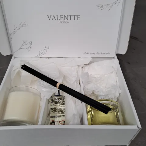 VALENTTE LONDON REED DIFFUSER WITH SCENTED CANDLE