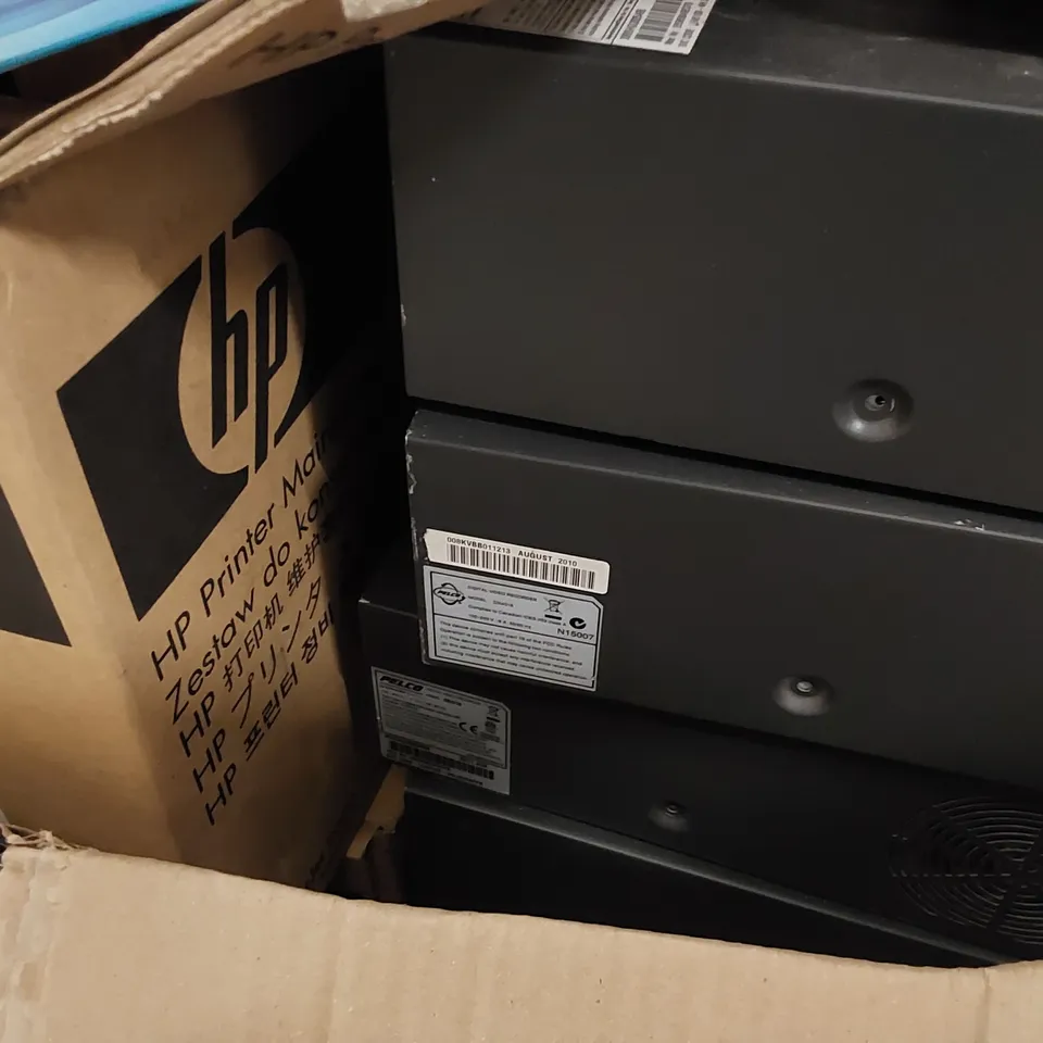 PALLET OF ASSORTED ITEMS INCLUDING: OMNIVIEW U RACK NOUNT CONSOLE, PHILIPS MASTER TL-D SUPER 80 36W/840 FLUORESCENT TUBES, CATALYST 3750 SERIES ETHERNET POE SWITCH, DIGITAL MP3 RADIO SPEAKER ECT