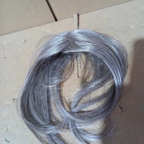 EASILOCKS CLIP IN FRINGE - LIGHT GREY