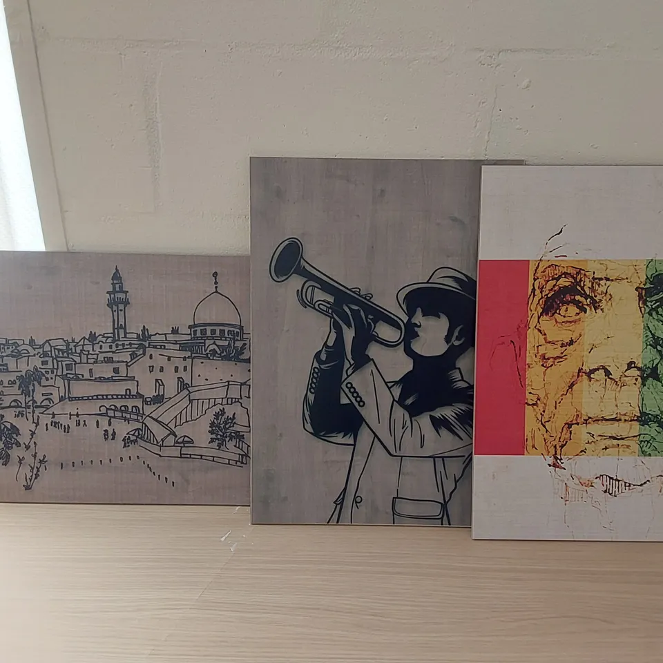 10 X BRAND NEW BOXED DECORATIVE WOODEN PANEL PIECES - DESIGNS VARY