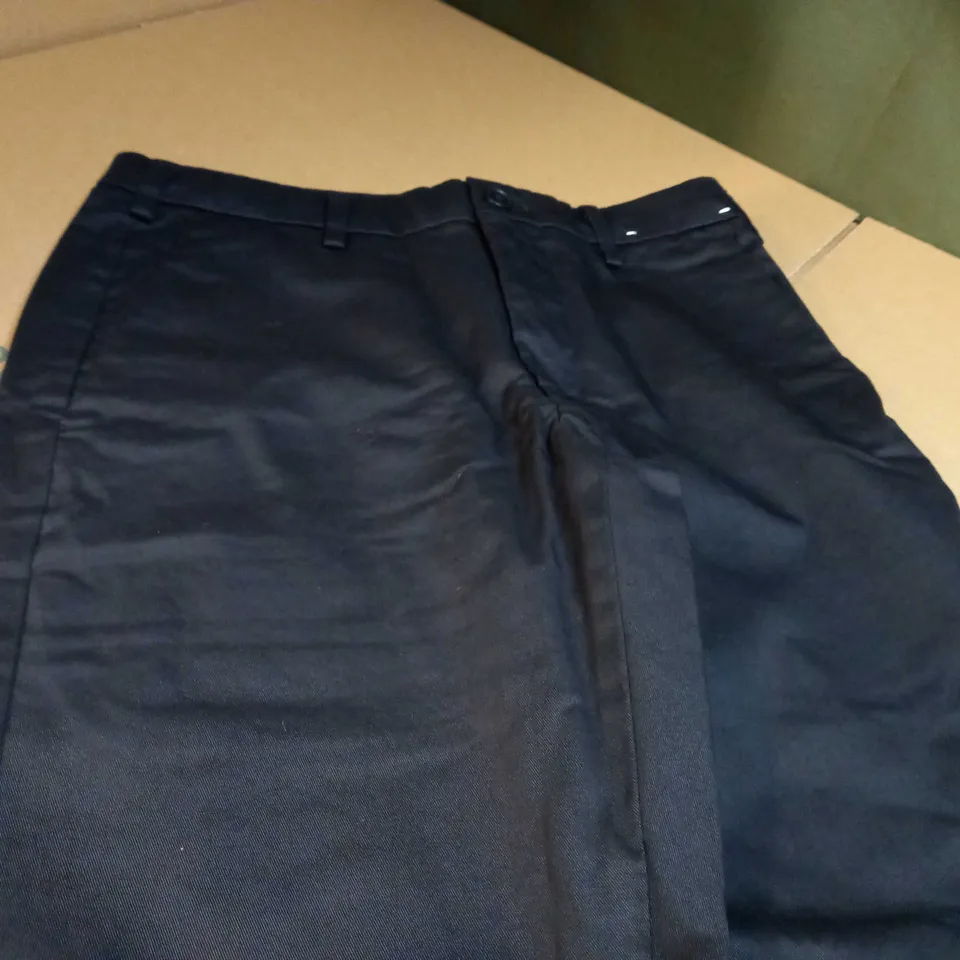 UNIQLO BLACK SUIT TROUSERS - SIZE W28/L32