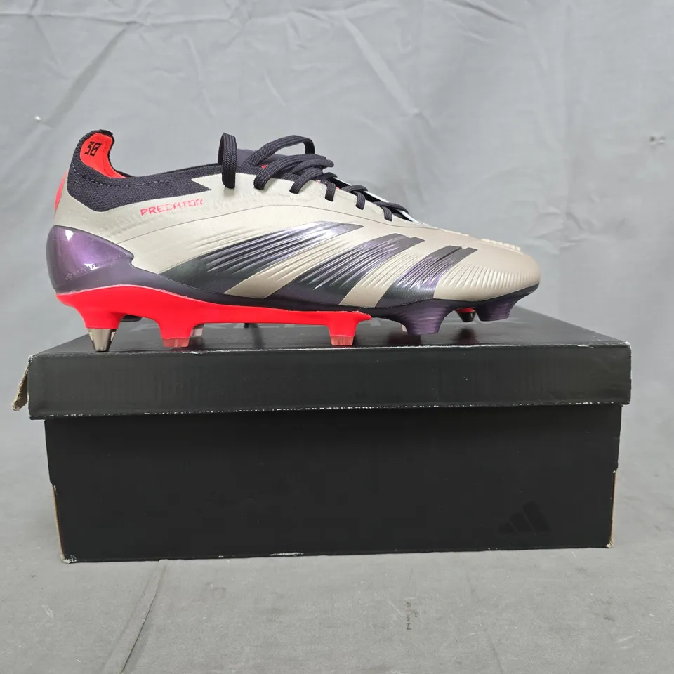 BOXED PAIR OF ADIDAS PREDATOR ELITE FOOTBALL BOOTS IN MULTI SIZE UK 6