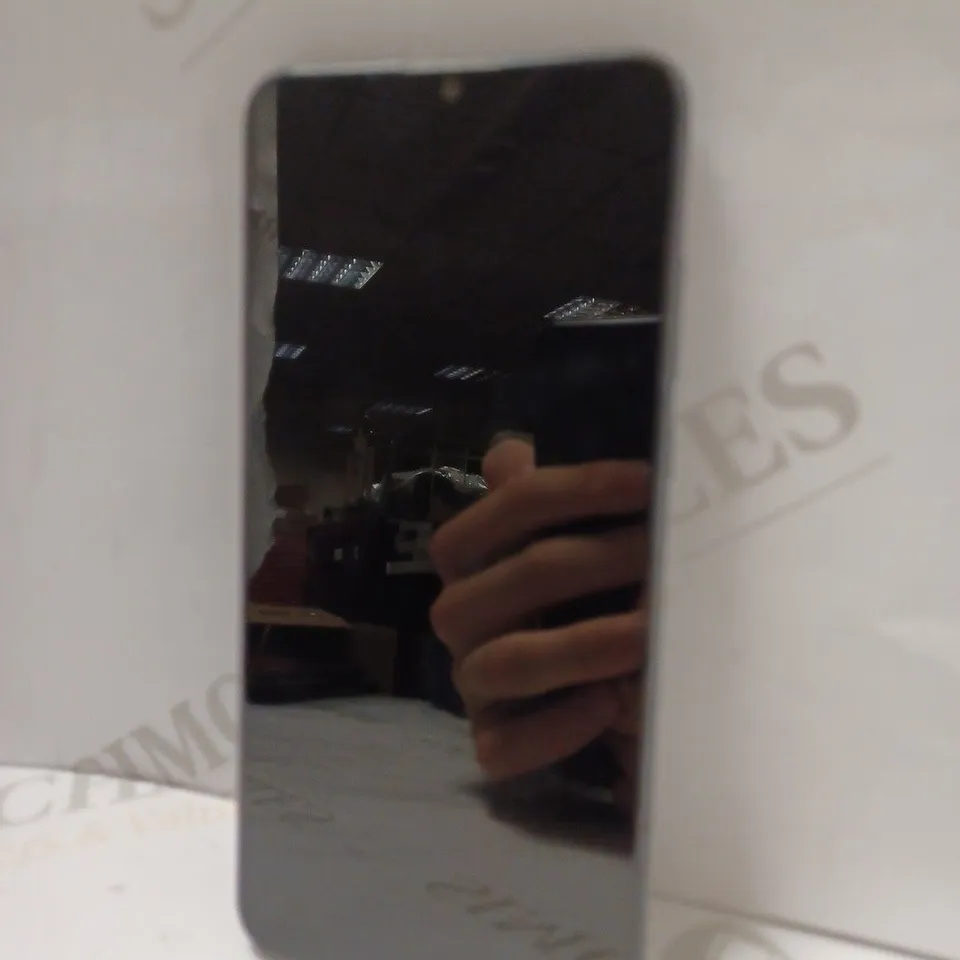 HUAWEI P SMART 32GB ANDROID SMART PHONE 