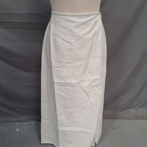 NOBODY'S CHILD LATIMER WRAP SKIRT IN LINEN CREAM SIZE 12