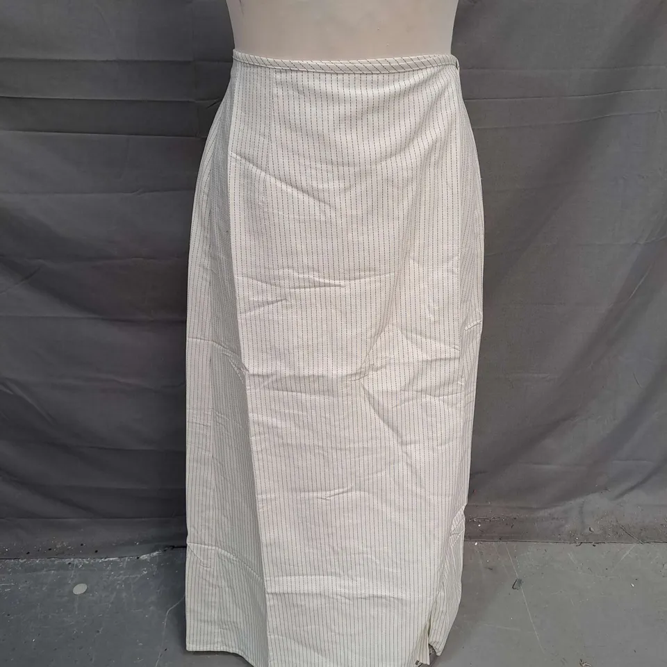 NOBODY'S CHILD LATIMER WRAP SKIRT IN LINEN CREAM SIZE 12