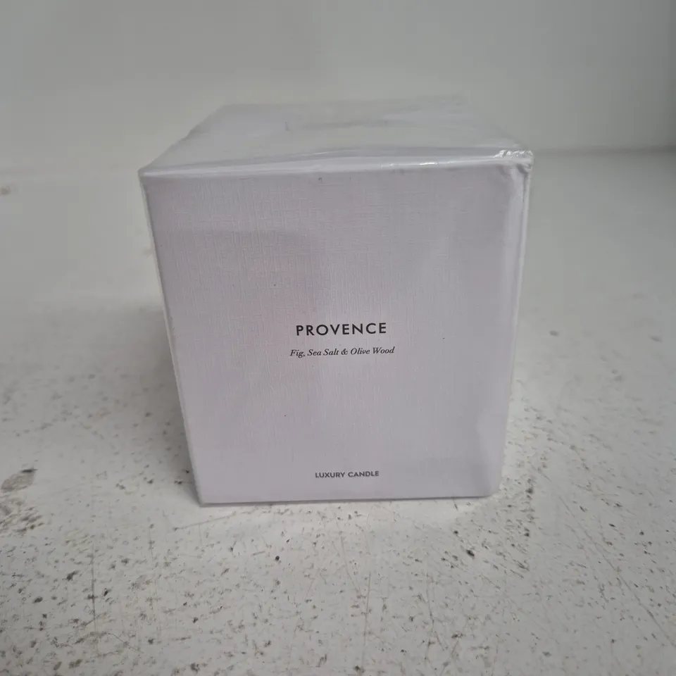 PROVENCE LUXURY CANDLE – FIG, SEA SALT & OLIVE WOOD