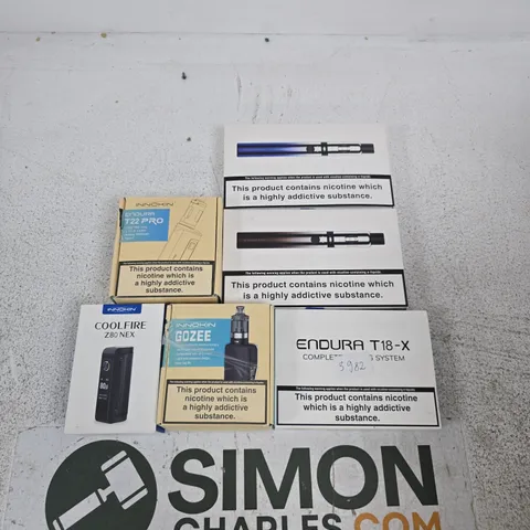APPROXIMATELY 20 ASSORTED INNOKIN E-CIG PRODUCTS AND ACCESSORIES IN VARIOUS COLOURS AND STYLES
