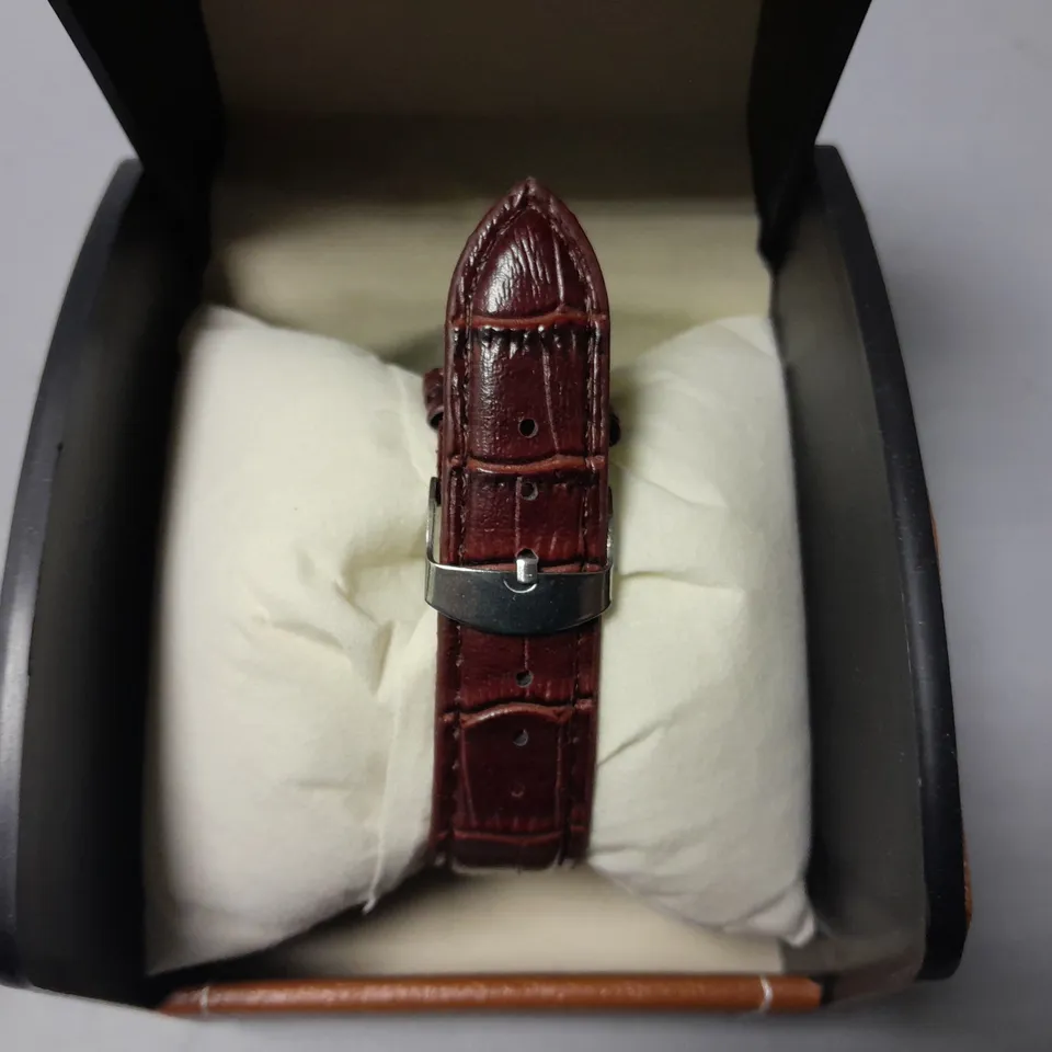 LA BANUS CHRONOGRAPH STAINLESS STEEL WATCH WITH BURGHUNDY LEATHER STRAP IN GIFT BOX