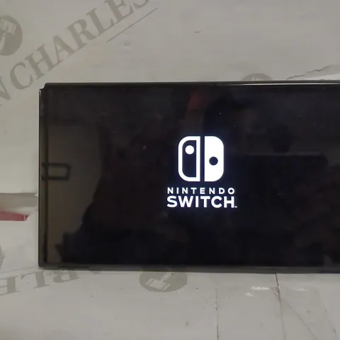 NINTENDO SWITCH CONSOLE - NO CONTROLLERS
