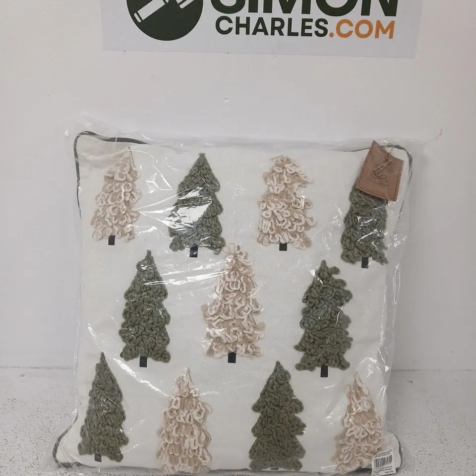 DECORATIVE CUSHION WITH KNITTED TREE PATTERN – PILLOW