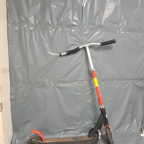 ZINC SCOOTER IN BLACK/RED - COLLECTION ONLY