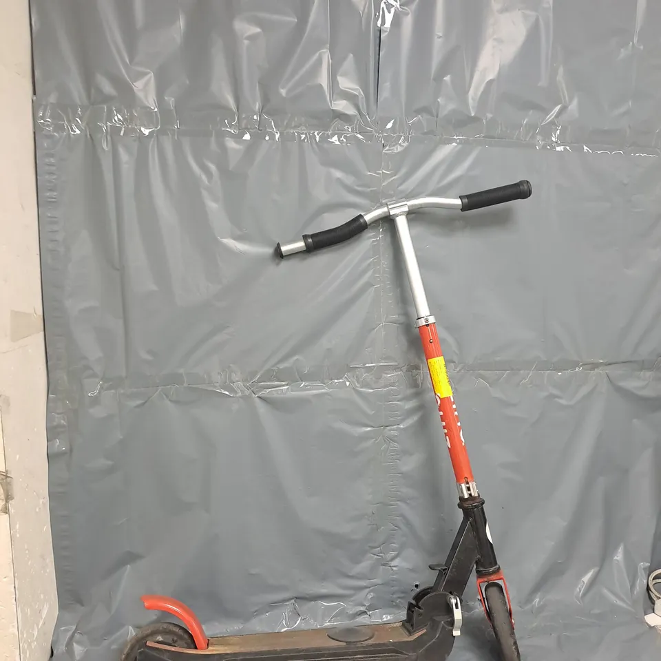 ZINC SCOOTER IN BLACK/RED - COLLECTION ONLY