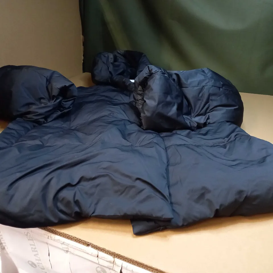 UNIQLO BLACK WOMENS POWDER FEEL DOWN HALF COAT - MEDIUM