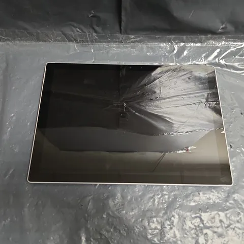 MICROSOFT SURFACE PRO TABLET