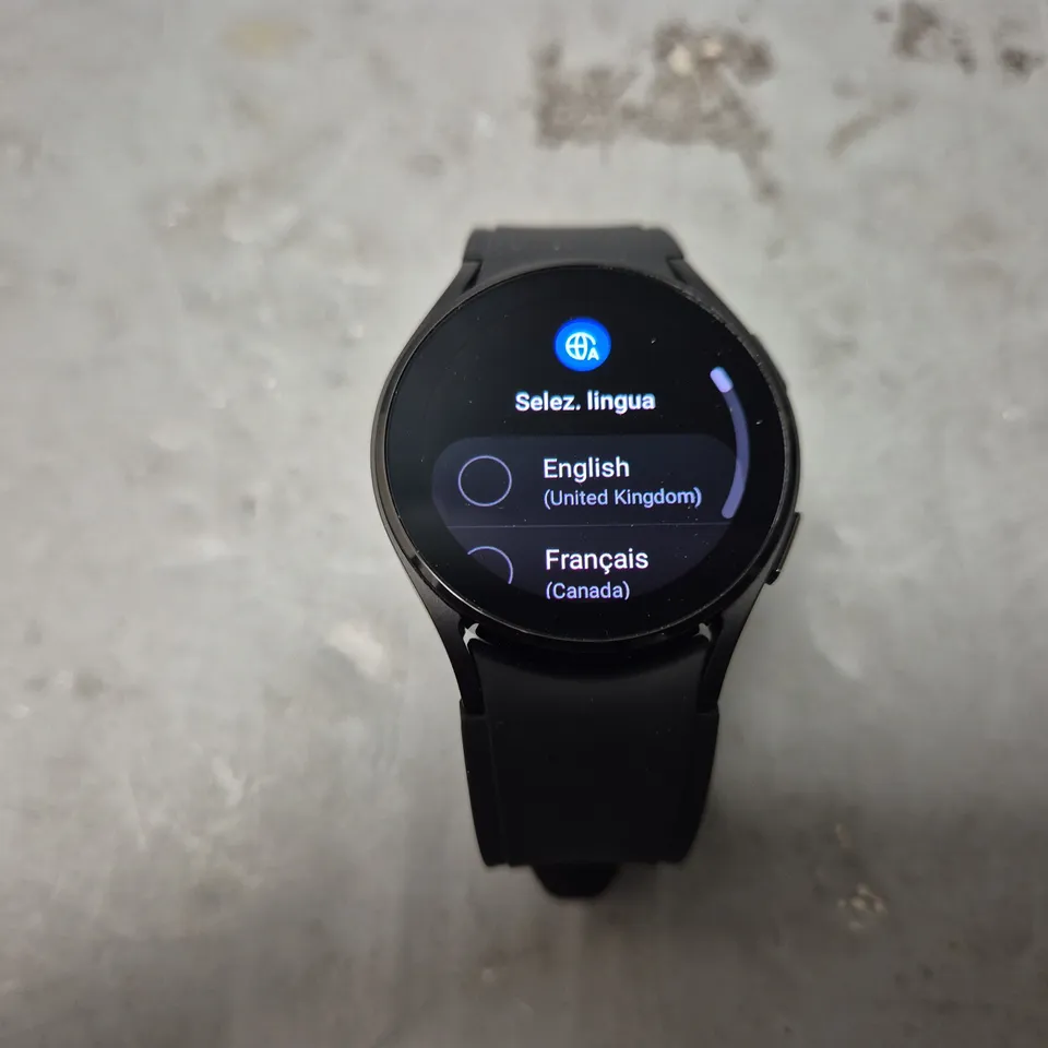 SAMSUNG GALAXY WATCH 4 