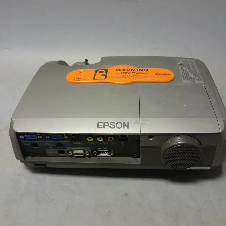 EPSON LCD PROJECTOR - MODEL EMP-82E 