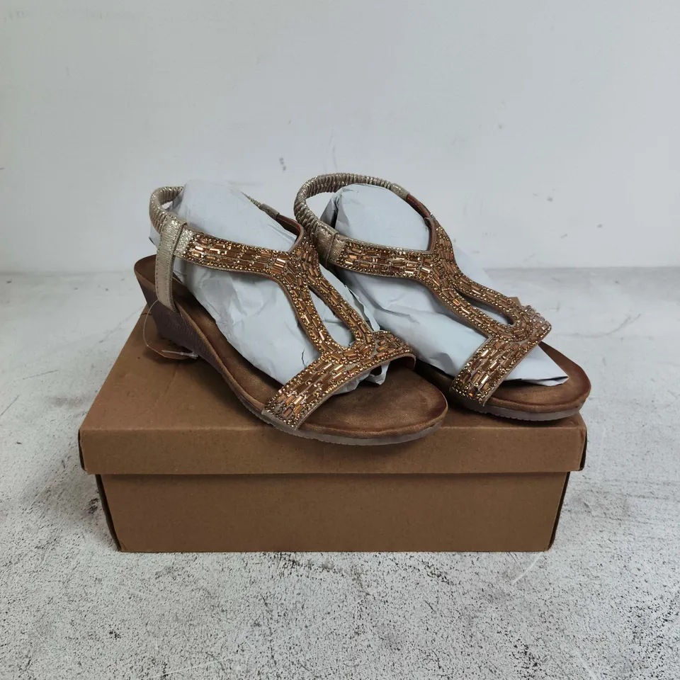 JO & JOE ROSE GOLD BEADED WEDGE SANDALS – UK 4