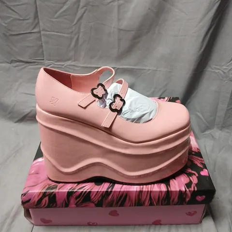 BOXED KOI GOOD FAIRY PRINCESS MEGA PLATFORM MARY JANES IN PINK - UK 8