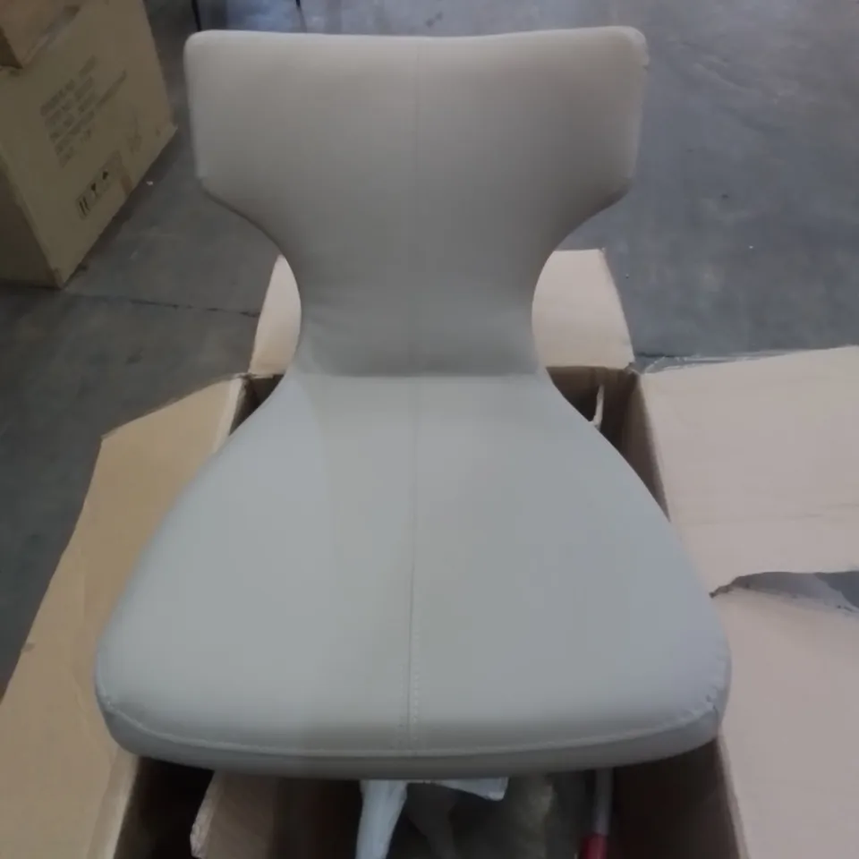 BOXED COLUMBUS TAUPE BAR STOOL