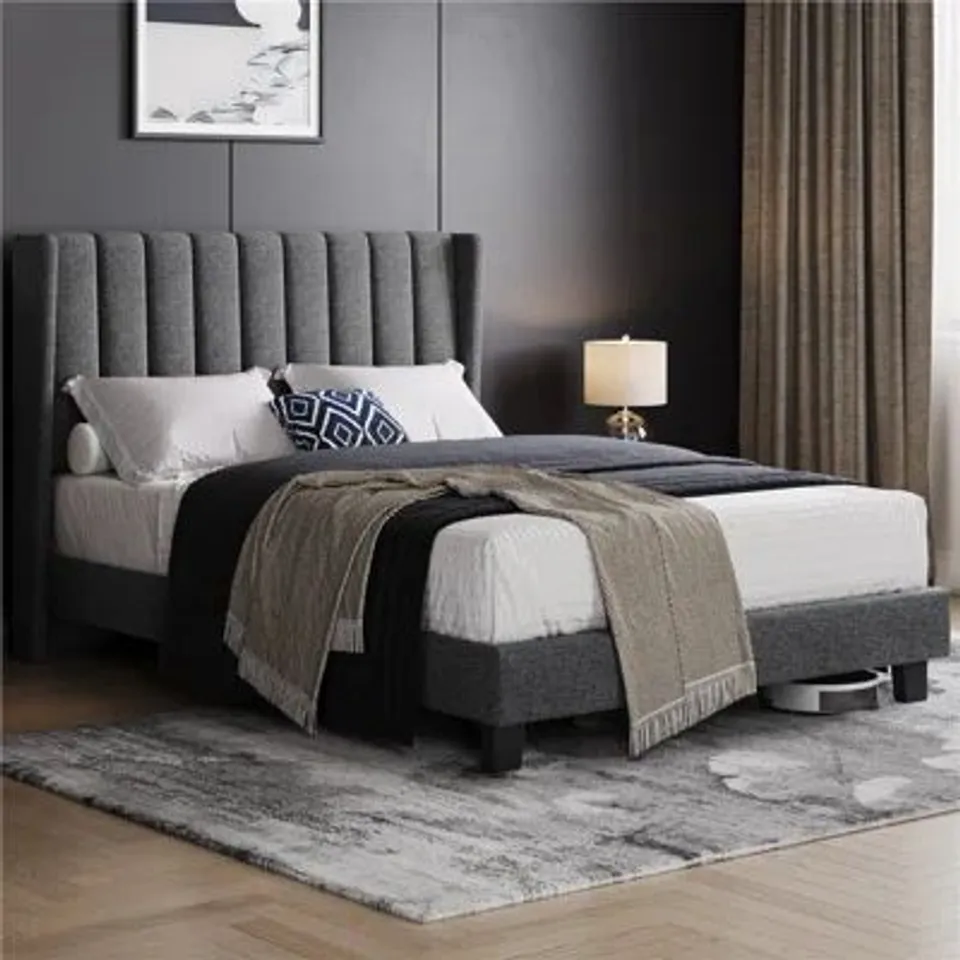 BOXED YAHEETECH UPHOLSTERED BED FRAME WITH CHANNEL TUFTED HEADBOARD - DARK GREY // SIZE: 135 X 190cm (2 BOXES)