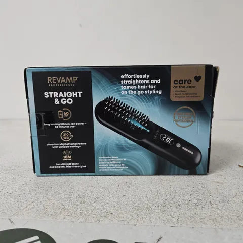 REVAMP STRAIGHT & GO IONIC CORDLESS STRAIGHTENING AND SMOOTHING HOT BRUSH