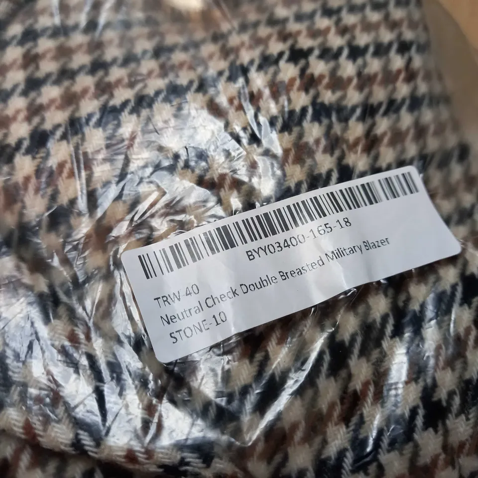 PACKAGED WALLIS STONE NEUTRAL CHECK DOUBLE BREASTED MILITARY BLAZER - SIZE 10