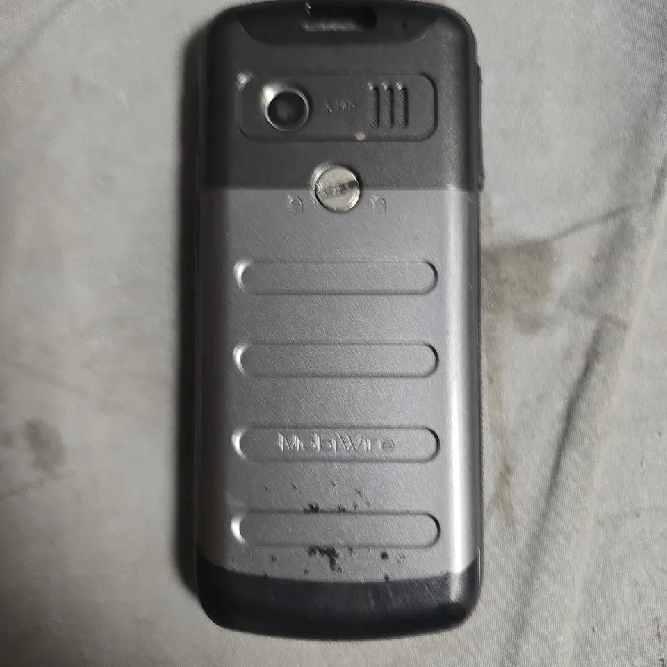 MOBIWIRE DAKOTA MOBILE PHONE 