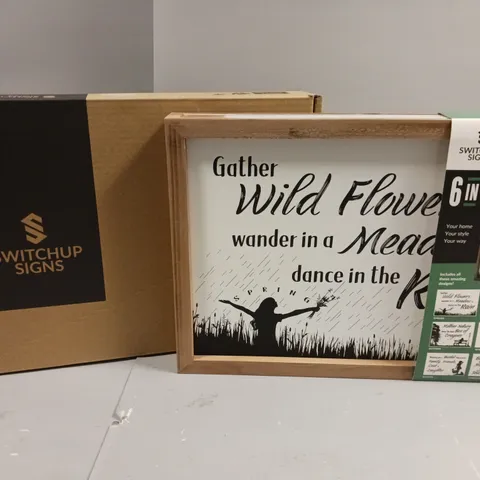 BRAND NEW BOXED SEASONAL COLLECTION 6-IN-1 INTERCHANGEABLE SIGN