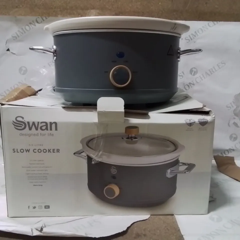 BOXED SWAN 3.5L SLOW COOKER
