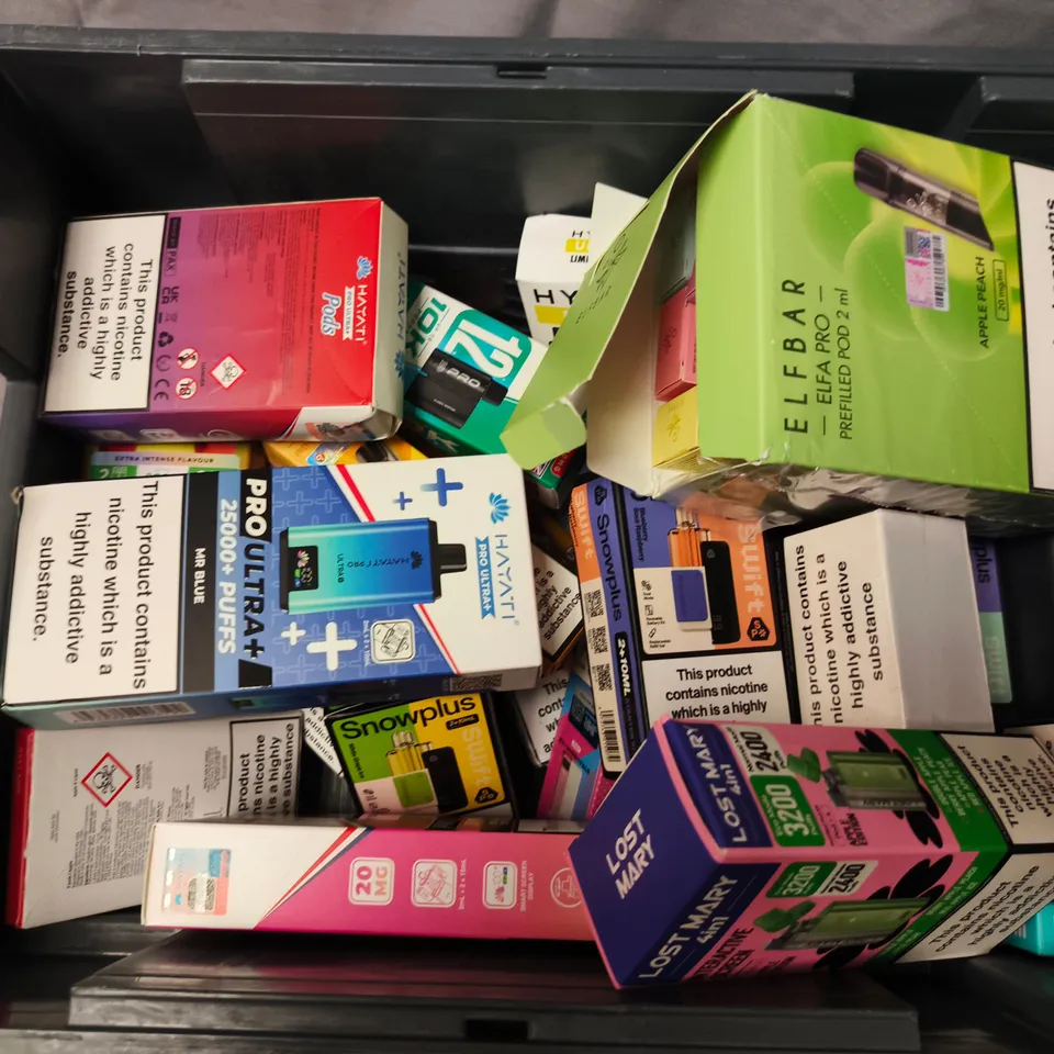 APPROXIMATELY 16 ASSORTED E-CIGARETTE PRODUCTS TO INCLUDE SMOK, ELBAR, HAYATI, ETC