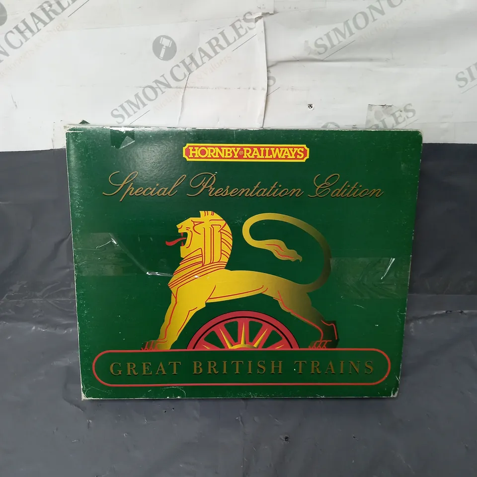 BOXED HORNBY RAILWAYS WELLINGTON BR 4-4-0 LOCOMOTIVE SCHOOL CLASS V IN GREEN/BLACK